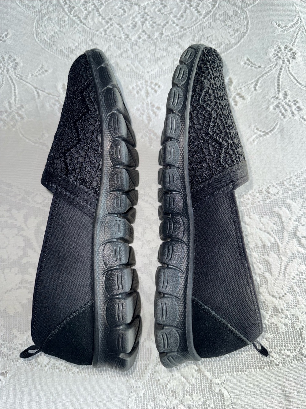 Skechers Air-Cooled Memory Foam Black Lace Slip On Flats 23422 BBK Womens 9.5 - Picture 6 of 9